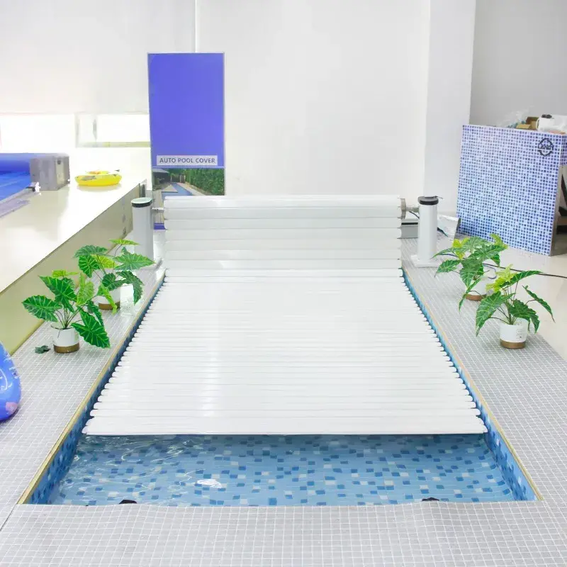 Persianas de lamas para piscinas FUJISOL